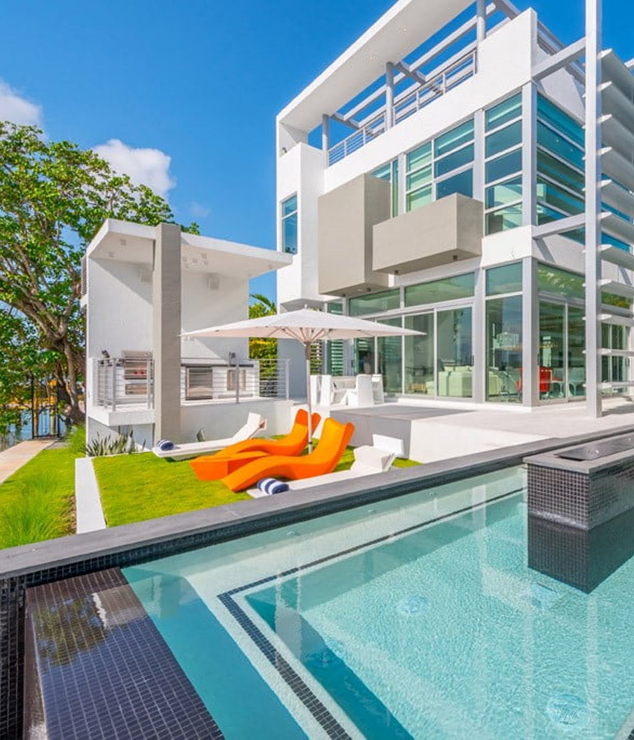 villa Manuela - best villas Miami, pool